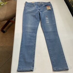 levi's premium jeans 29x27.5 Low Pro Womens